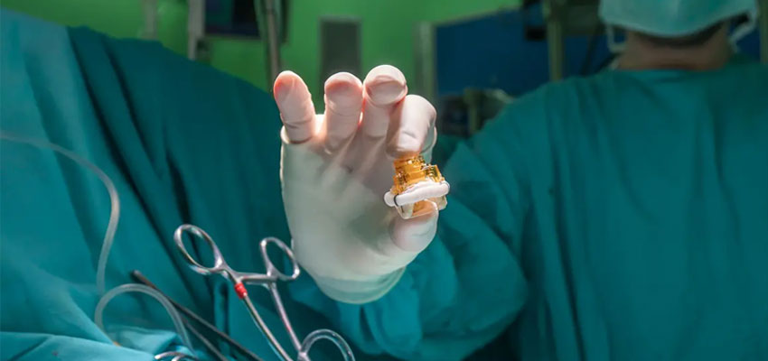 Minimally Invasive Cardiac Surgery (MICS)